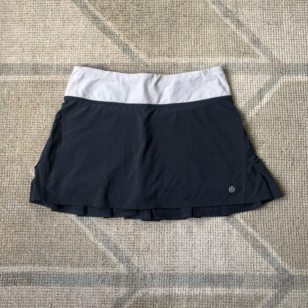 Lululemon Skirt - Size 2